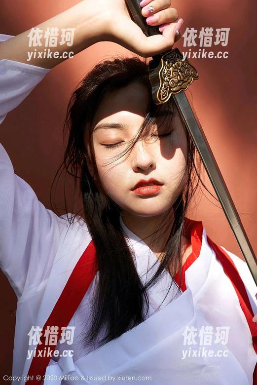 MiiTao蜜桃社 - 蕾丝和Cris_卓娅祺，搭配得恰到好处，快来下载原图呵呵！