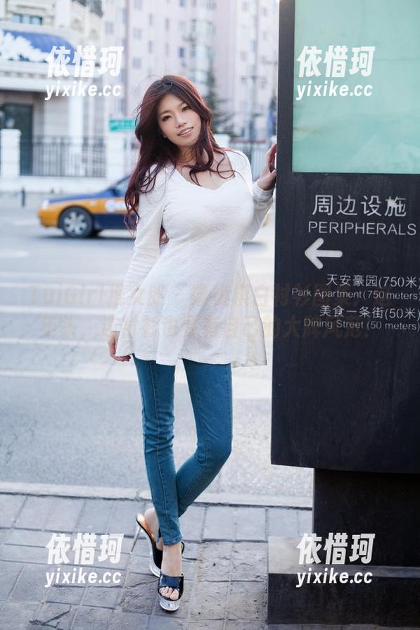 TuiGirl推女郎 - 梁棋棋白衬衫图集：这年头，连衬衫也要有自己的大牌风范！
