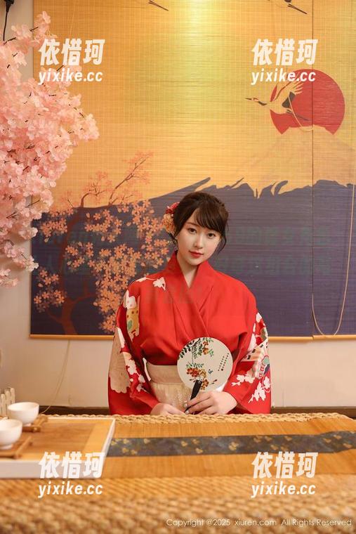Xiuren秀人网 - lingyu69的修女角色让人心里不知怎的复杂，好奇这组合的写真套图！