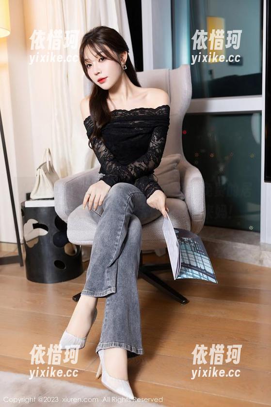 Xiuren秀人网 - 李丽莎在家，免费的居家原图大大方方送给你，赶紧来妈！