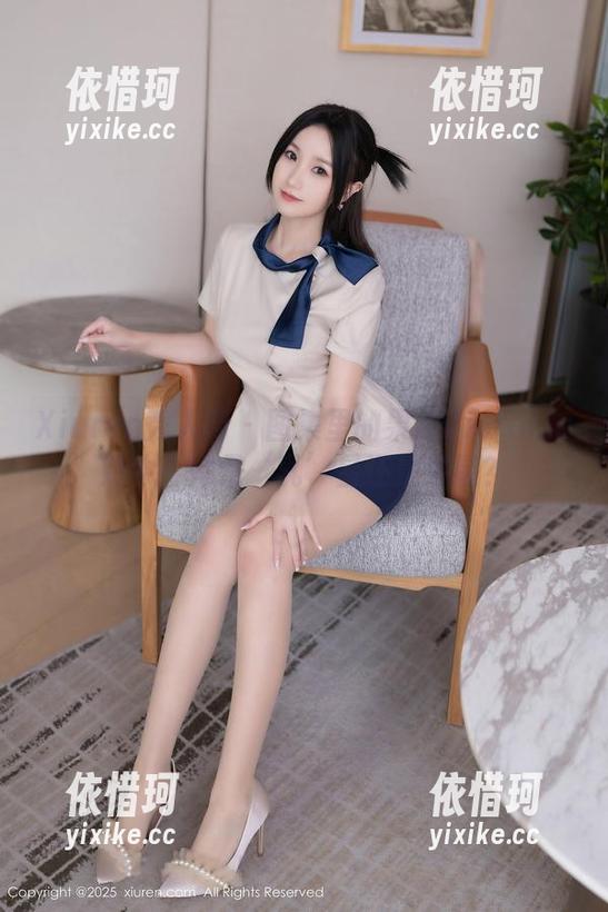 Xiuren秀人网 - 图集里的果儿Victoria奶牛，她是‘乳’星还是牛星？
