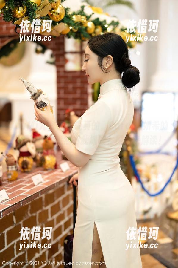 YouMi尤蜜荟 - 说真的，Carol周妍希的眼镜写真集竟然如此抓眼？原图来解读！