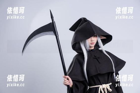 最新原图，不看真的错过了！izumi泉桃子女王的自信时刻。