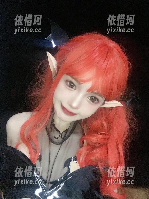 看！倦倦喵的短裤写真，原图让我无从抵抗。