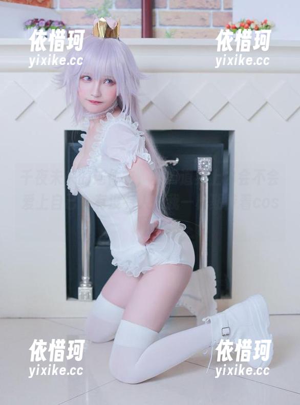 千夜未来的连体衣，不知道穿上去会不会爱上自己？有没有人跟我一样期待着cos呢？