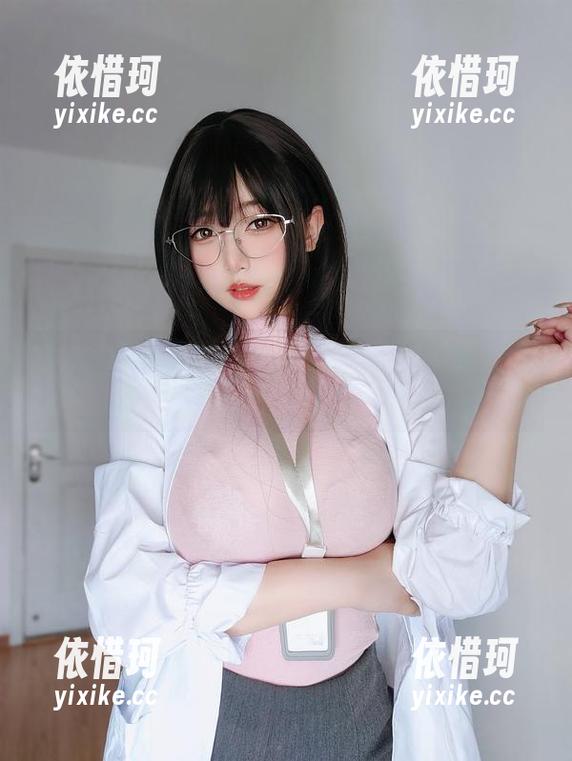 女主K的写真大公开：谁说沉默不能发声？