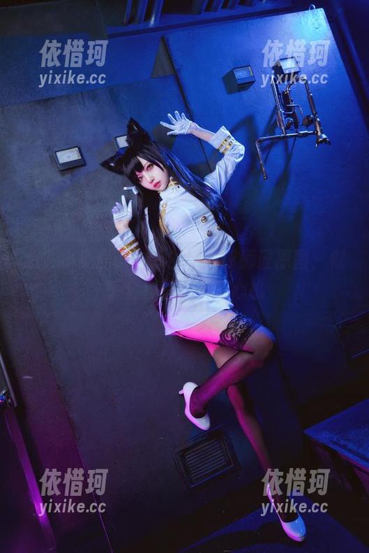 哦？小鹿鹿shika的兔女郎师匠原图，似乎全套都有点小心机