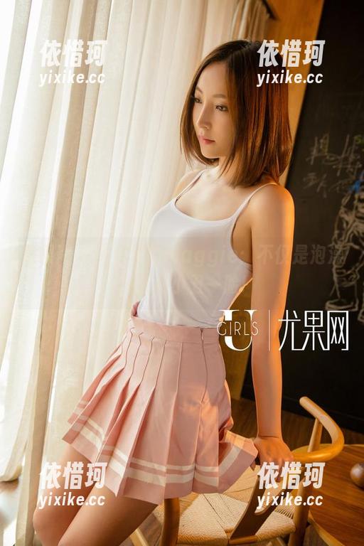 尤果网 - 浴室里的Maggie：不仅是泡澡，还有小丑一脸!