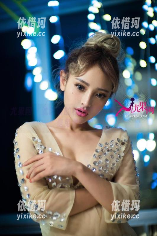 尤果网 - 沈诺馨的校园图册：喂！这不会是免费的吧？