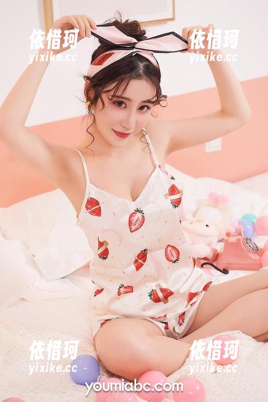 尤蜜荟 - 想要菲儿的校服？免费图包来一发吧！