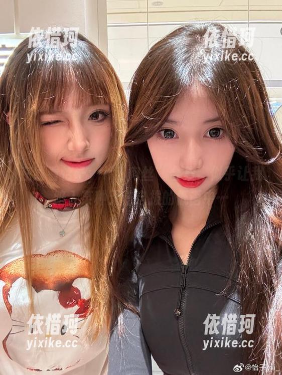 在线看怡子yiii“肉丝”合集，似乎让我陷入某种无法自拔的低语中…