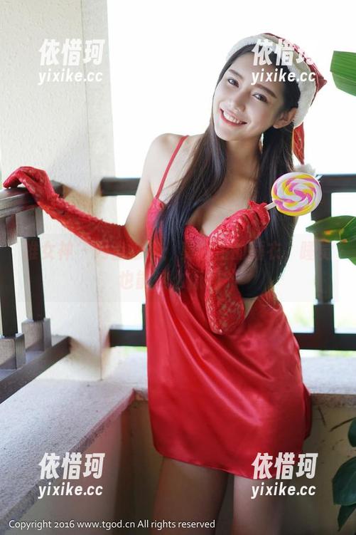 推女神 - 网盘独家：莫雅淇的睡衣，睡觉也能这么撩吗？