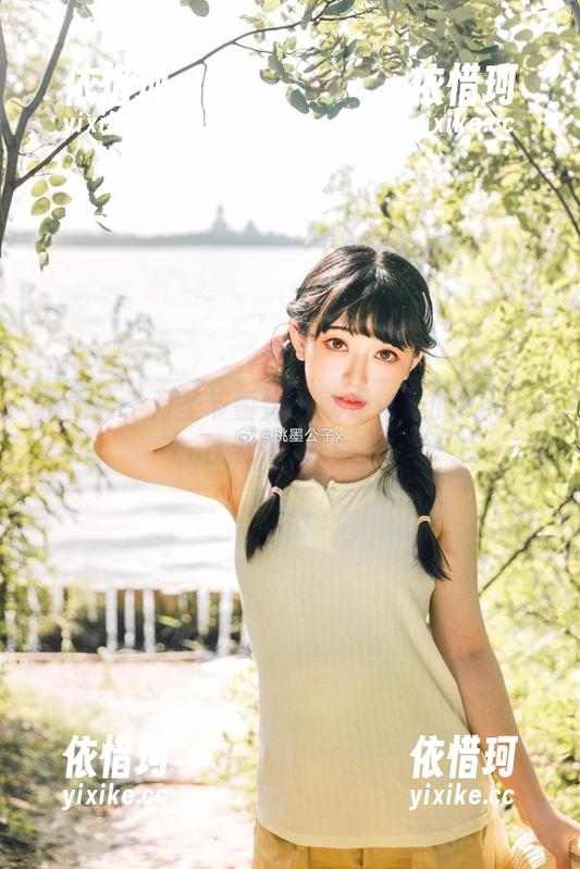 桃墨公子万圣节蕾姆，就是这样的dresscode才够‘鬼’！