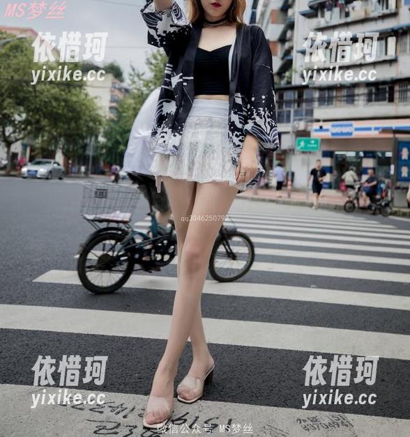 梦丝女神 - 莹仙女最新力作：这版比基尼私房图集你会爱不释手？