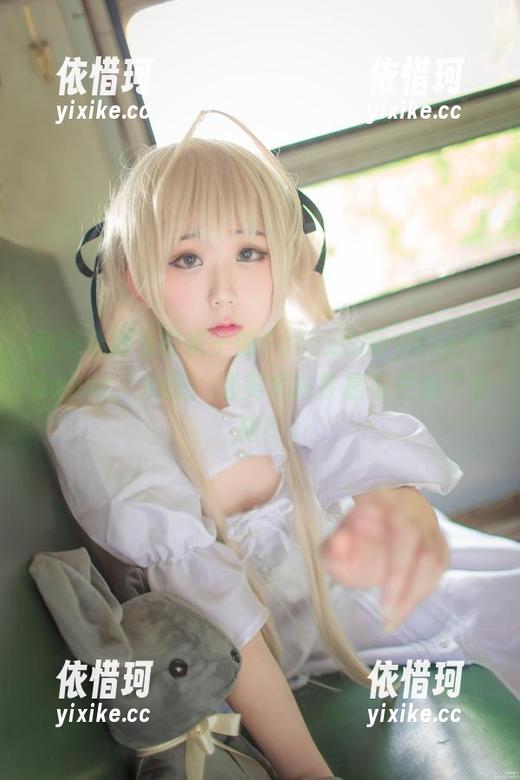 刚刚看到浅野菌子的Fate_StayNightSaber，心想：这美术指导是不是加了点糖？