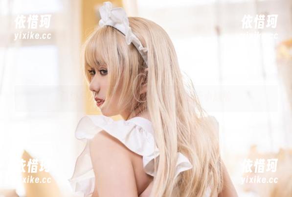渡边早季Saki：定制写真中的夏天小尴尬