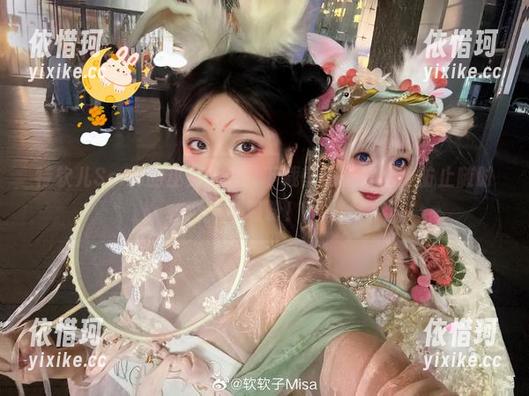 特软儿Sona的巫女全套，下载前请备好盐，防止随时被吸粉！