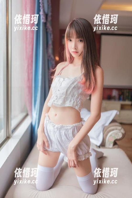 准备好了吗？祖木子驾到，活力白丝少女的舞台谁敢挡？