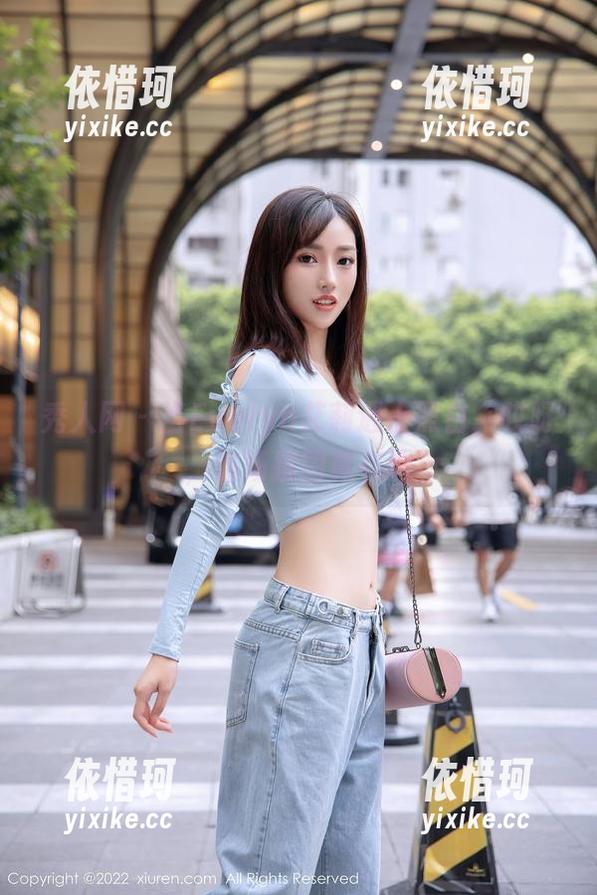 秀人网 - 当Evelyn艾莉遇上黑白，哎呀，这场拼图真有趣