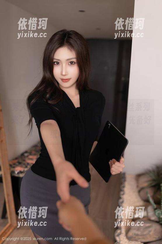 秀人网 - 美图警告！冷月yuer黑丝系列来了，谁让我养成了“看照片前得先备好纸巾”的习惯呢？