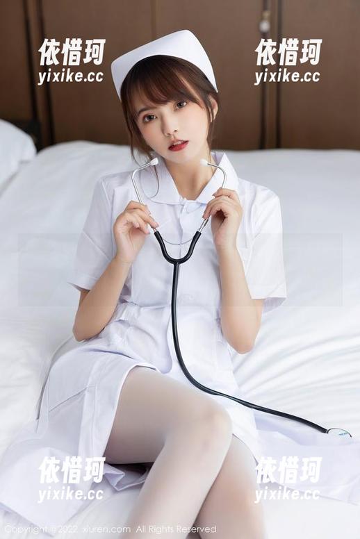 秀人网 - 来啊，将安然的‘修女’福利图收好，网速不够可得加速