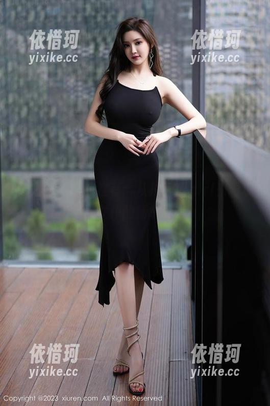 秀人网 - 图集推荐：从拍黄瓜girl来看现世女仆的新境界。