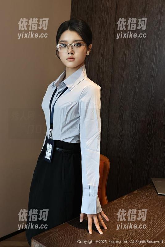 秀人网 - 智恩baby女友合集：原来我家门口就藏着一位女友专业模特！