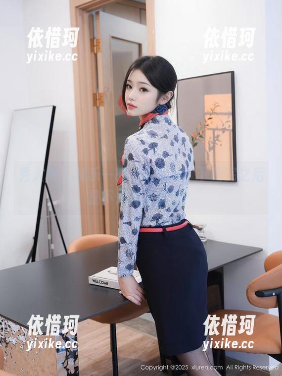 秀人网 - 林乐一的双人全套，下载完之后是不是有点意外？