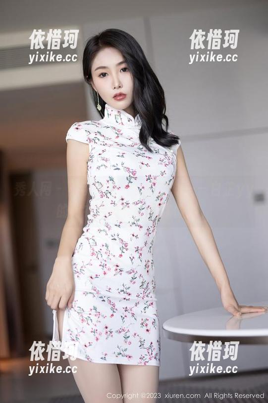 秀人网 - 不谈气质，只看身材——白芷yy的内衣原图和合集你懂得。
