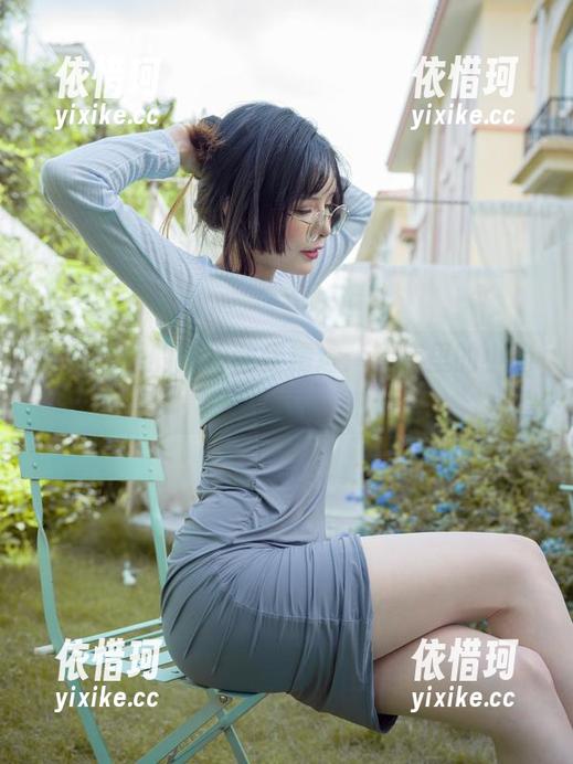 秋和柯基的海边散步精选：图库里的小确幸