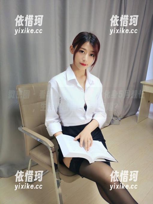 羊小雪juvia 微密圈 - 看羊小雪juvia如何化身5月舰长,生活原图居然这么有趣?