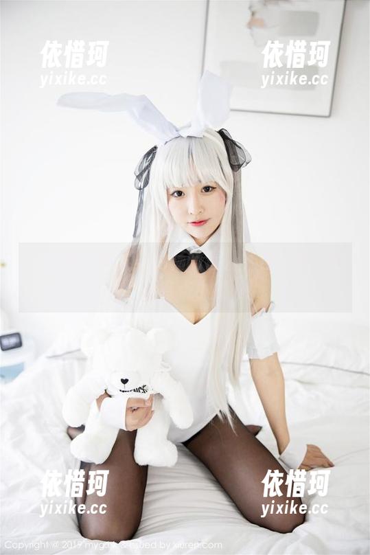 美媛馆 - 图片里的杨晓青儿，白丝让这画面有点小撩