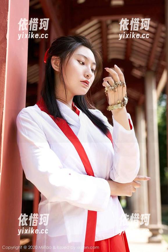蜜桃社 - 水手服合集，伊素妍能把这穿得这么好看，也是没谁了！