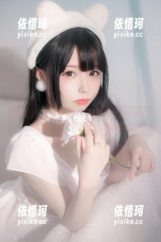 香川澪 香川澪:粉色全套,不知道为什么,总让我想到了下午茶和小鹿乱撞。